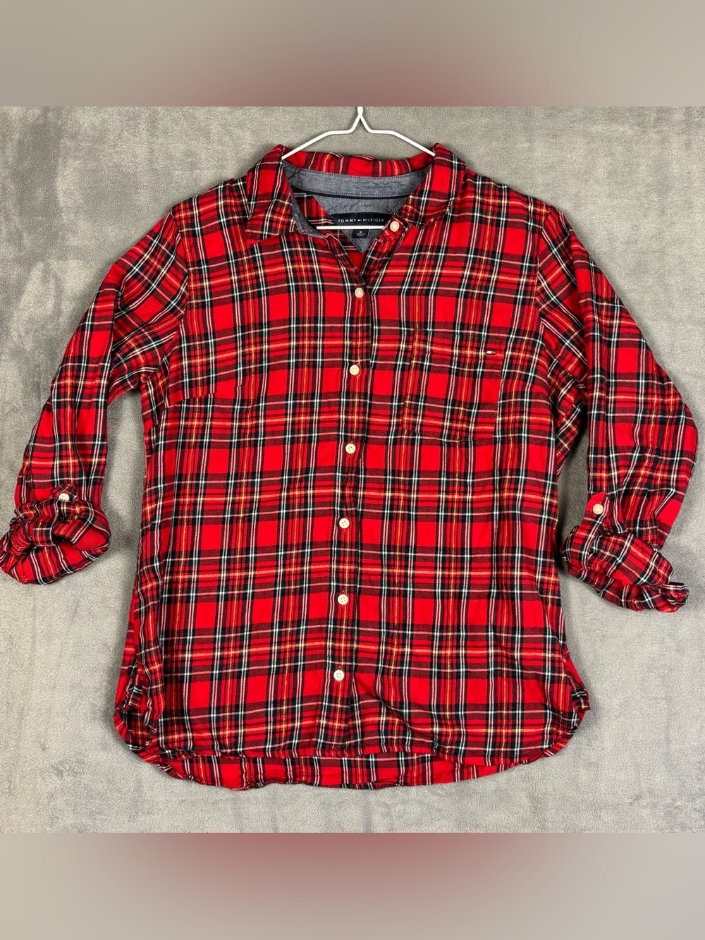Tommy‎ Hilfiger Womens M Red Plaid Metallic Shimmer Roll Tab Button Up Shirt